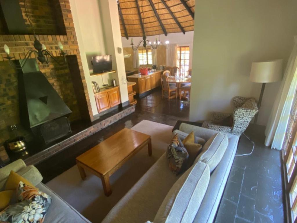 Champagne Lane Resort Champagne Valley Rum bild